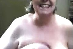 LadiesErotic Grannys Saggy breasts revealed